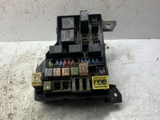 bontott VOLVO S40 Biztosítéktábla Doboz