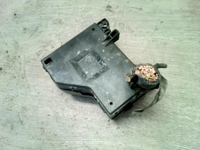 bontott VOLVO S40 Biztosítéktábla Utastér