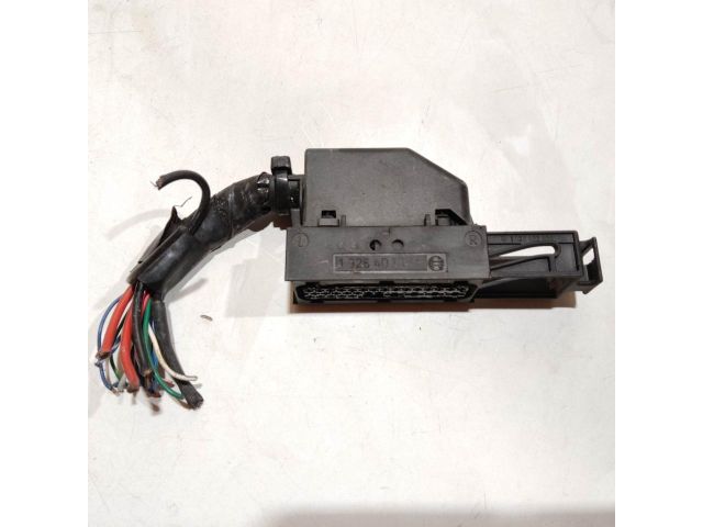 bontott VOLVO S40 Csatlakozó