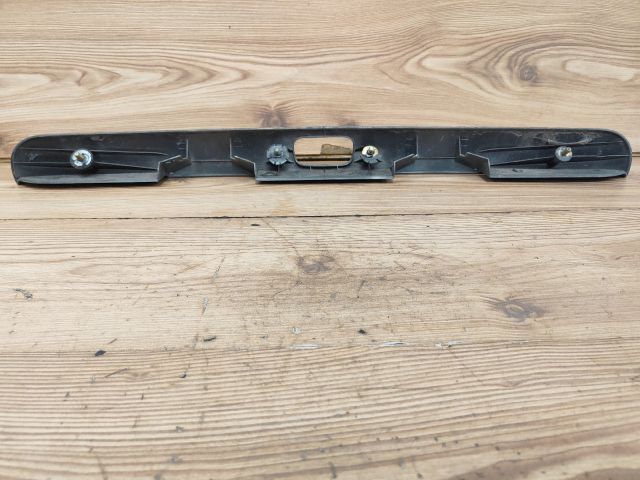 bontott VOLVO S40 Csomagtérajtó Díszléc