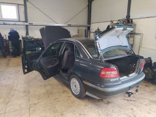 bontott VOLVO S40 Csomagtérajtó Díszléc