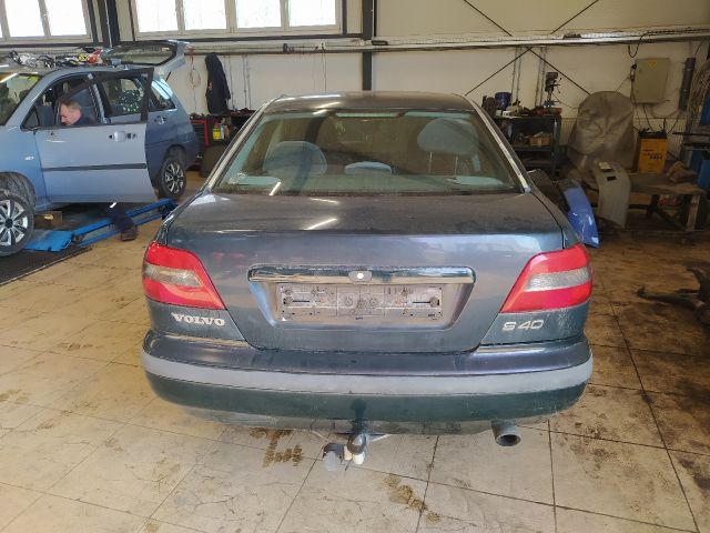 bontott VOLVO S40 Csomagtérajtó Díszléc