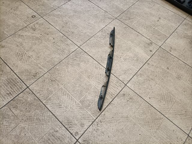 bontott VOLVO S40 Csomagtérajtó Díszléc