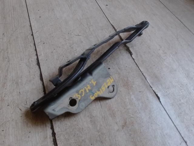 bontott VOLVO S40 Csomagtérajtó Jobb Zsanér