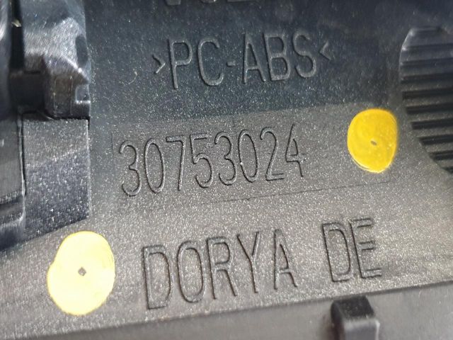 bontott VOLVO S40 Csomagtérajtó Kilincs