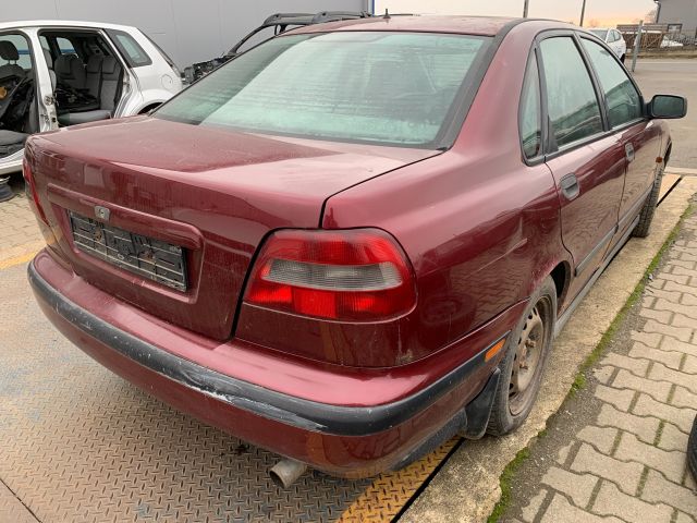 bontott VOLVO S40 Csomagtérajtó (Részeivel)