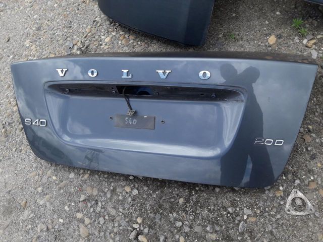 bontott VOLVO S40 Csomagtérajtó (Üres lemez)