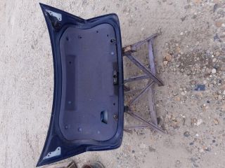 bontott VOLVO S40 Csomagtérajtó (Üres lemez)