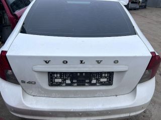 bontott VOLVO S40 Csomagtérajtó (Üres lemez)