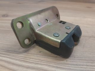 bontott VOLVO S40 Csomagtérajtó Zárszerkezet