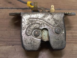 bontott VOLVO S40 Csomagtérajtó Zárszerkezet