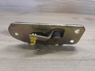 bontott VOLVO S40 Csomagtérajtó Zárszerkezet