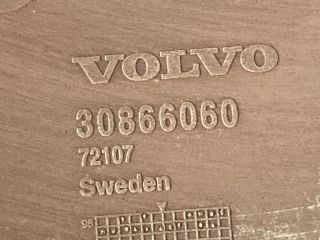 bontott VOLVO S40 Dísztárcsa Szett