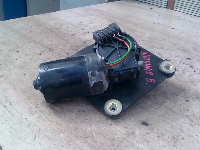 bontott VOLVO S40 Első Ablaktörlő Motor