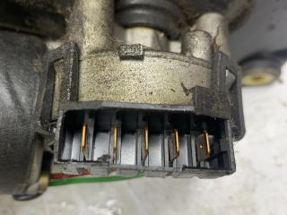 bontott VOLVO S40 Első Ablaktörlő Motor