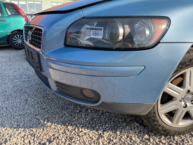 bontott VOLVO S40 Első Lökhárító (Részeivel)