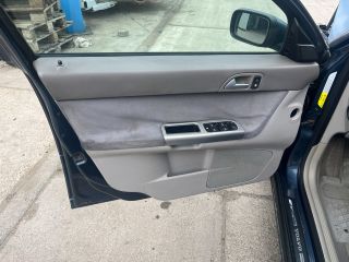 bontott VOLVO S40 Emelő