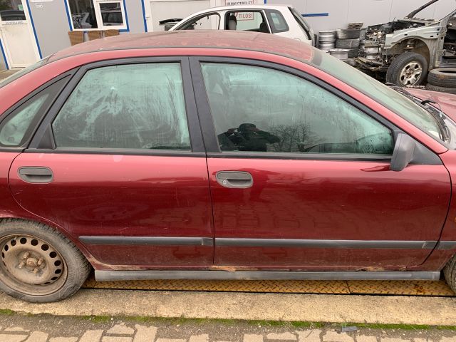 bontott VOLVO S40 Hátsó Lökhárító (Részeivel)