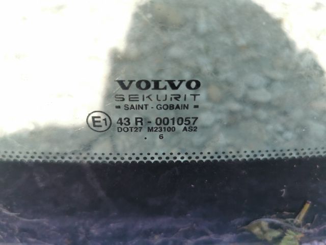 bontott VOLVO S40 Hátsó Szélvédő