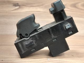 bontott VOLVO S40 Jobb első Ablakemelő Kapcsoló