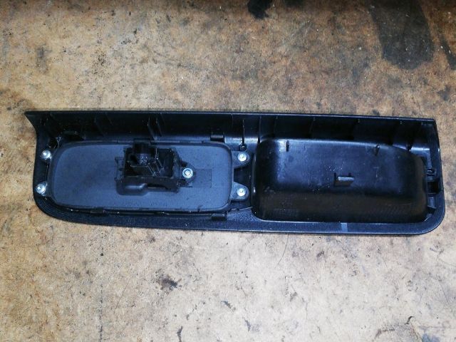 bontott VOLVO S40 Jobb első Ablakemelő Kapcsoló