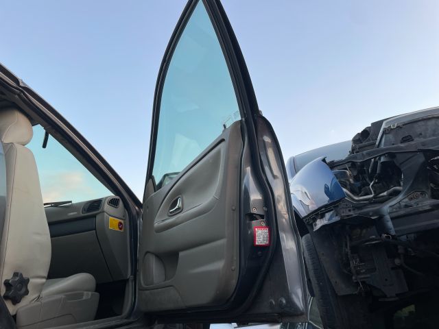 bontott VOLVO S40 Jobb első Ajtó (Üres lemez)