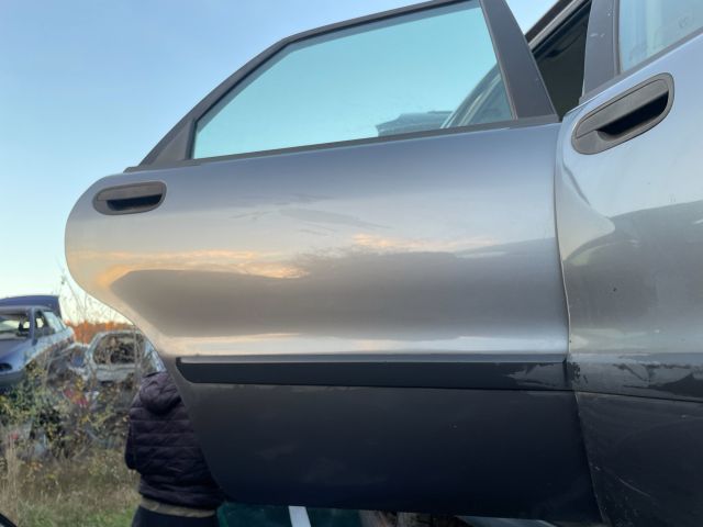 bontott VOLVO S40 Jobb első Ajtó (Üres lemez)