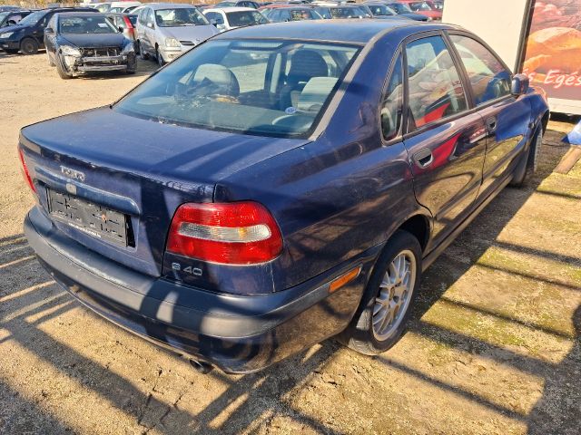 bontott VOLVO S40 Jobb első Ajtó (Üres lemez)