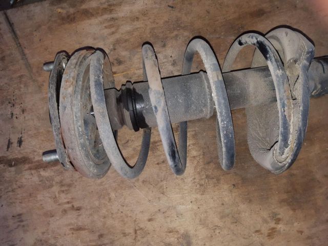 bontott VOLVO S40 Jobb első Lengéscsillapító