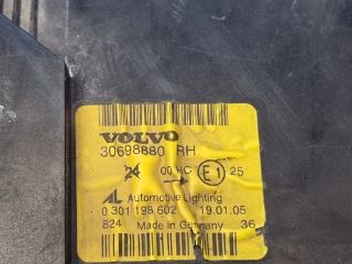 bontott VOLVO S40 Jobb Fényszóró