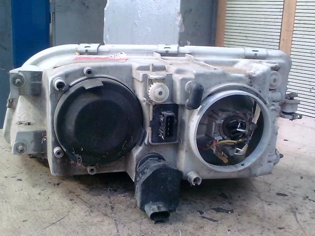 bontott VOLVO S40 Jobb Fényszóró