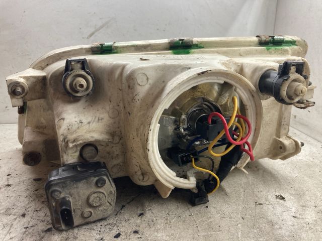 bontott VOLVO S40 Jobb Fényszóró