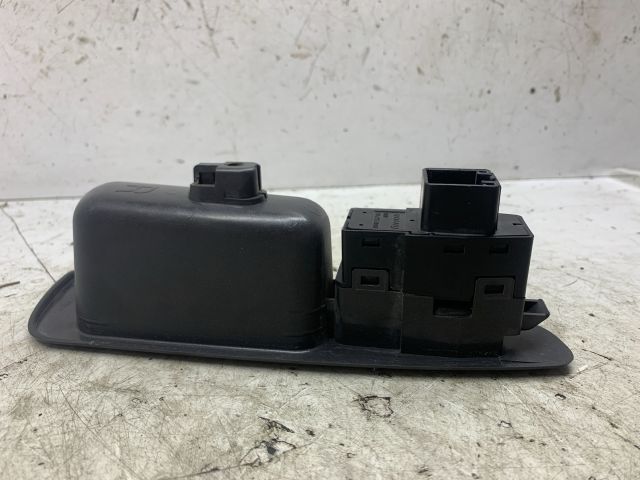 bontott VOLVO S40 Jobb hátsó Ablakemelő Kapcsoló