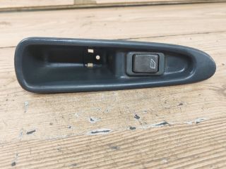 bontott VOLVO S40 Jobb hátsó Ablakemelő Kapcsoló