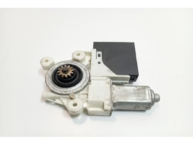 bontott VOLVO S40 Jobb hátsó Ablakemelő Motor