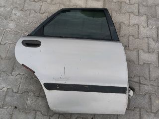 bontott VOLVO S40 Jobb hátsó Ajtó (Részeivel)