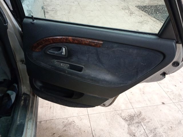 bontott VOLVO S40 Jobb hátsó Ajtóhatároló