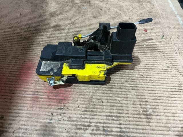 bontott VOLVO S40 Jobb hátsó Ajtózár