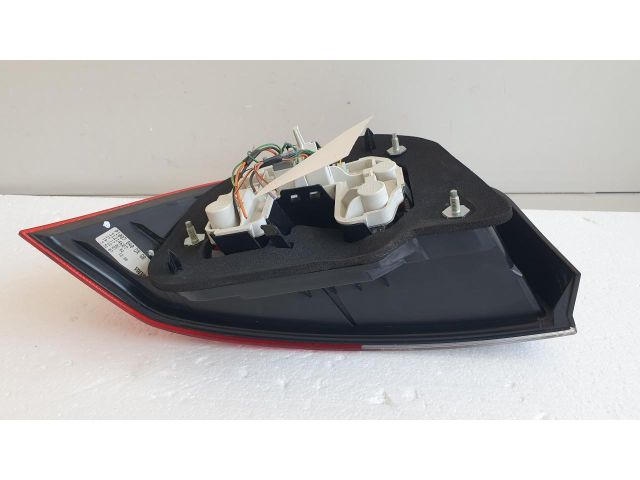 bontott VOLVO S40 Jobb Hátsó Lámpa