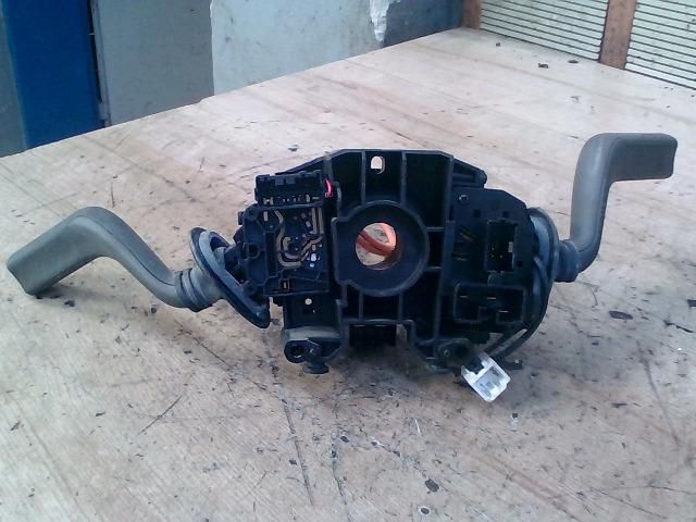 bontott VOLVO S40 Komplett Kormánykapcsoló (Bajuszkapcsoló)