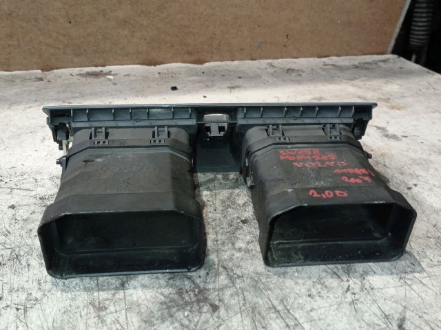 bontott VOLVO S40 Középső Szellőző