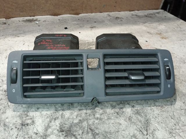 bontott VOLVO S40 Középső Szellőző