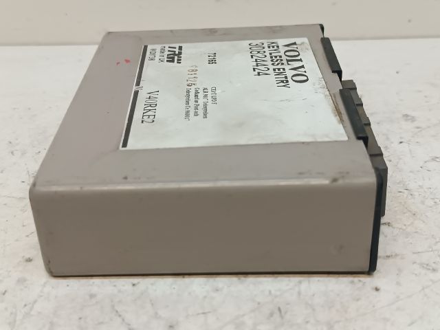 bontott VOLVO S40 Központizár Elektronika