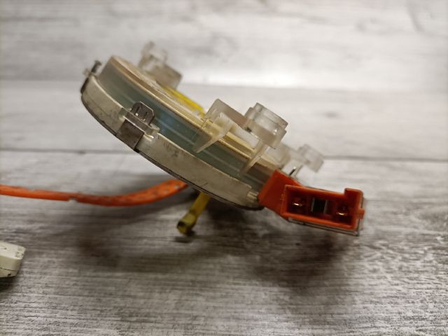 bontott VOLVO S40 Légzsák Átvezető Szalagkábel