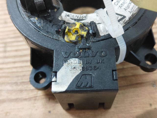 bontott VOLVO S40 Légzsák Átvezető Szalagkábel