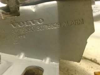 bontott VOLVO S40 Motorháztető Zárszerkezet