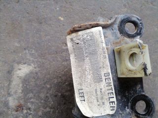 bontott VOLVO S60 Jobb első Gólyaláb (Lengécsillapító, Rugó)