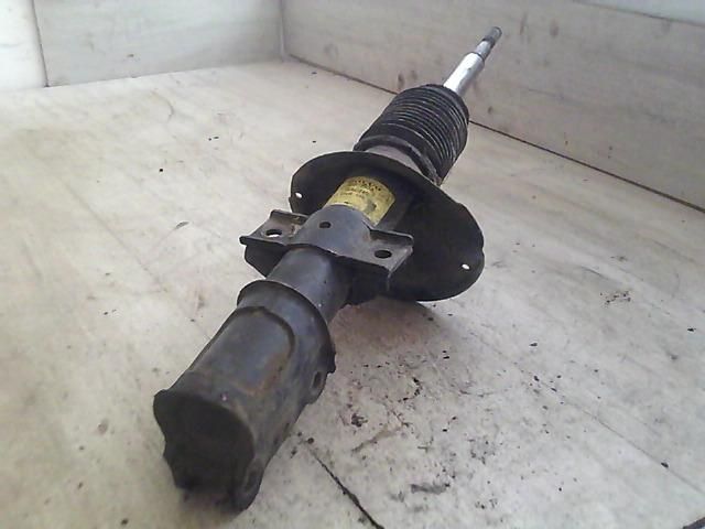 bontott VOLVO S60 Bal első Lengéscsillapító