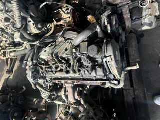 bontott VOLVO S60 Motor (Fűzött blokk hengerfejjel)