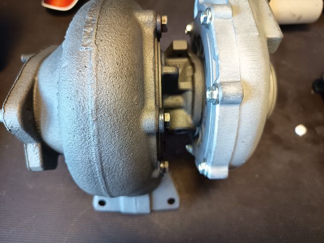 bontott VOLVO S60 Turbó